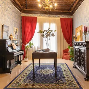 charming-venice-santa-fosca.hotelslidodijesolo.com/