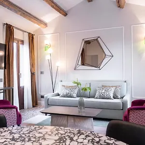 apt-be-mate-ponte-di-rialto.hotelslidodijesolo.com/