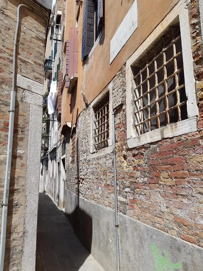 Bed & Breakfast B&B Beroni A Venezia Italy
