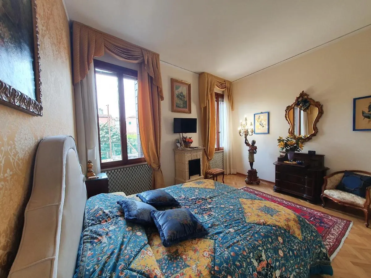 Bed & Breakfast B&B Beroni A Venezia Italy
